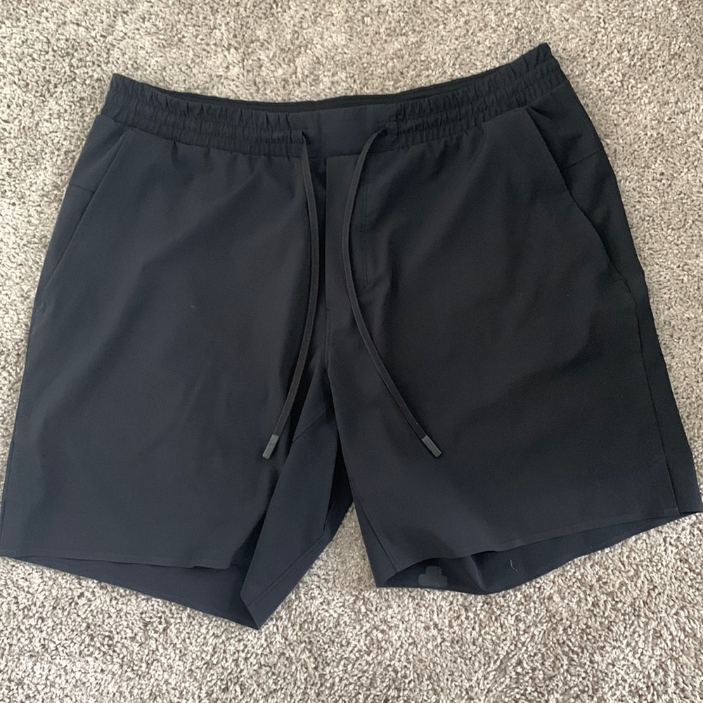 Lululemon 7” pool short swim trunks
